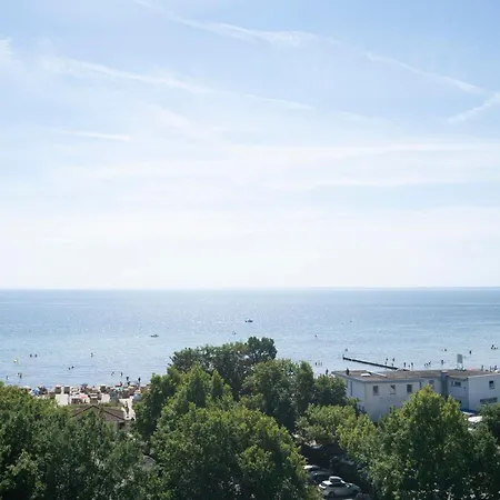 Апартаменты Strandappartements Am Leuchtturmweg Moewe
